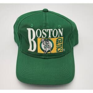 Vintage 80s/90s Boston Celtics Drew Pearson Snapback Green Yellow Hat Chalk Line
